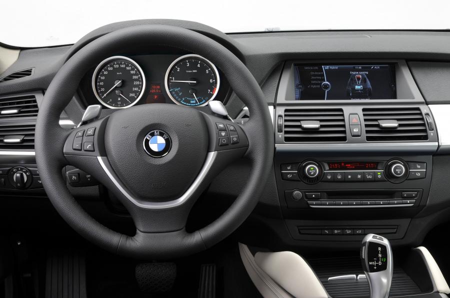  BMW X6 ActiveHybrid 2009 года  (фото 41 из 110)